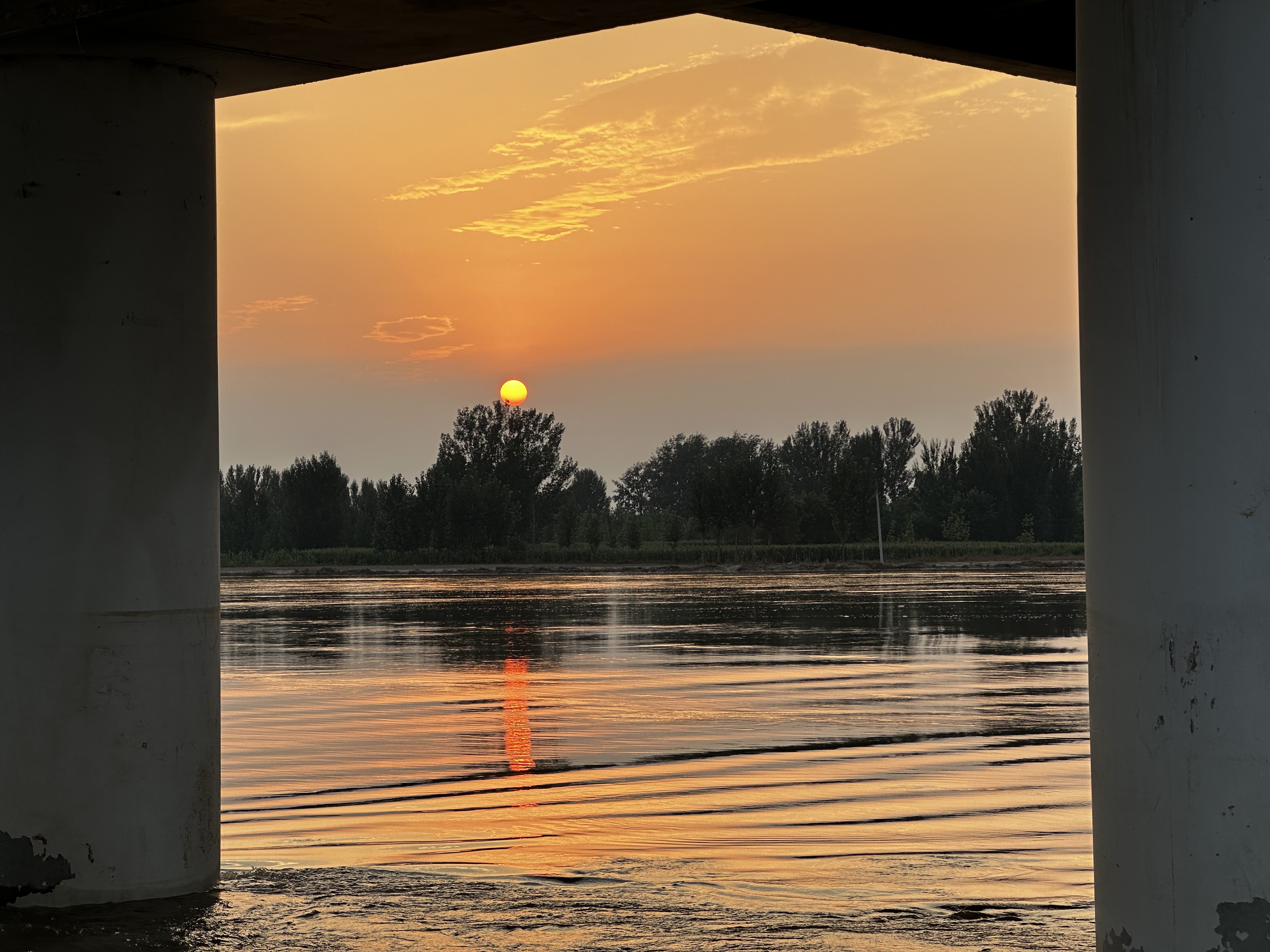 Putuohe River Sunset Close Up